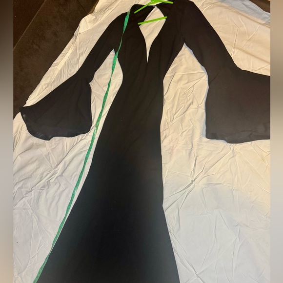 Symphony large black backless spandex nylon flared long sleeves back slit - Picture 4 of 11